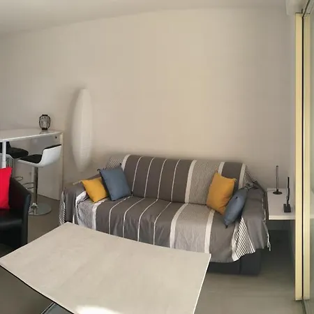 2p Neuf Vue Grande Terrasse 巴斯蒂亚